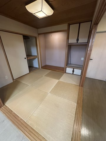 久留米市日吉町の賃貸マンションの和室