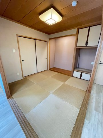 立花ビルの和室