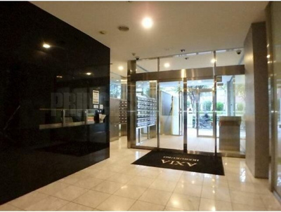 【エントランス】 | アクシア池袋 | 綺麗なエントランスがあなたの帰りを迎えてくれます(^^)/