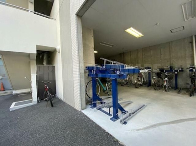 【駐車場】 | アクシア池袋 | バイク置き場あります！車は要空き確認(^^)/