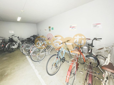 【駐車場】 | フルーヴトレーズ