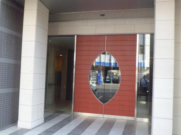 ライオンズシティ東京タイムズプレイスのエントランス