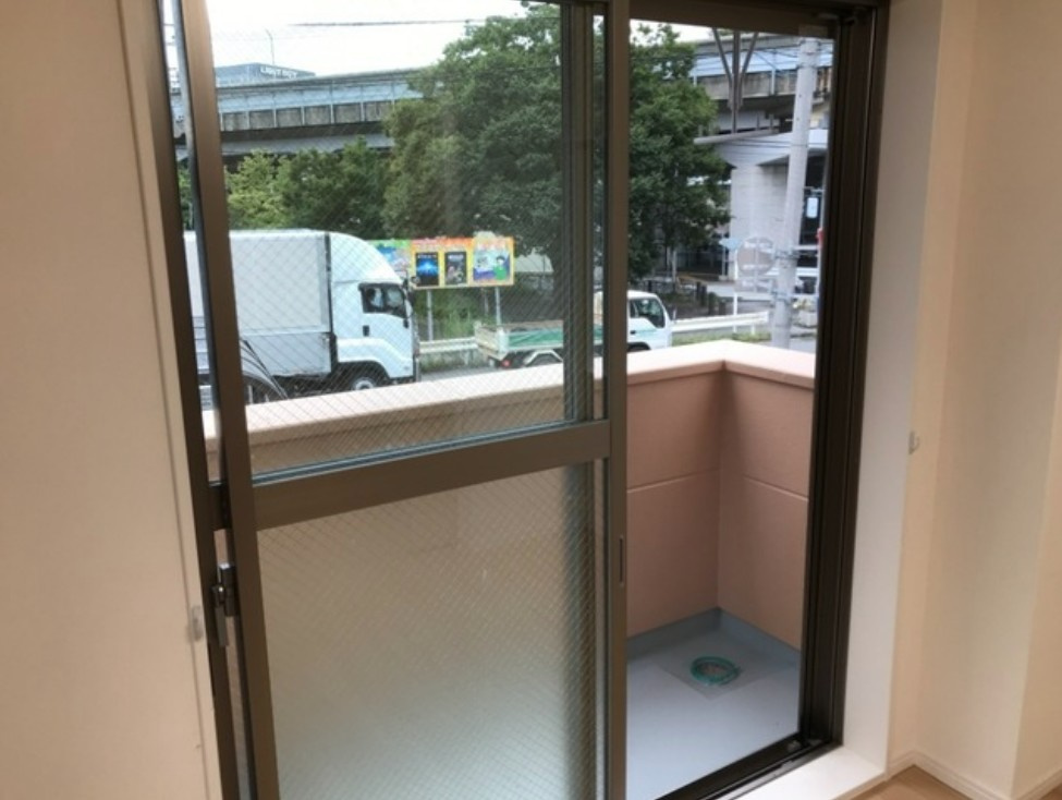 府中市美好町３丁目のアパートのバルコニー|管理会社施工イメージ