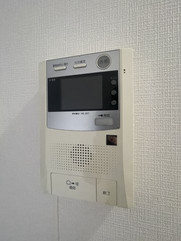 ノーブル徳川のセキュリティ|※同室タイプの画像です。内装の色などが異なる場合があります。