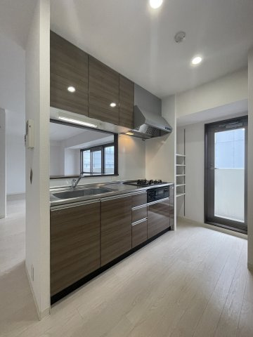 ノーブル徳川のキッチン|※同室タイプの画像です。内装の色などが異なる場合があります。