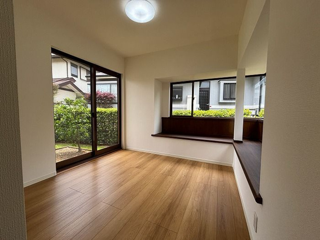 【居間・リビング】 | 筑紫野市美しが丘南４丁目　中古戸建☆仲介手数料無料☆