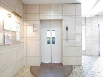 【ロビー】 | おおきに大阪天満サニーアパートメント