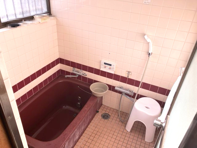 福田　中古戸建　6DKの浴室