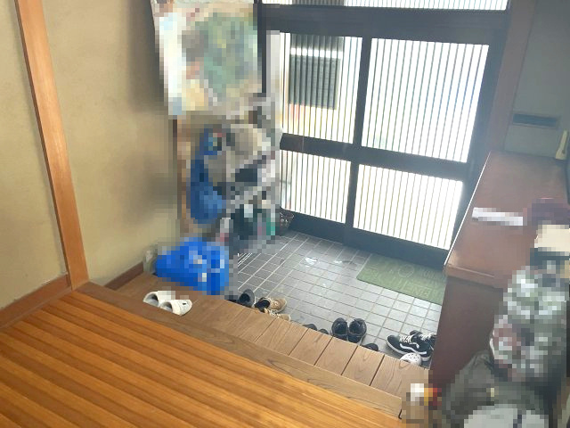 福田　中古戸建　6DKの玄関