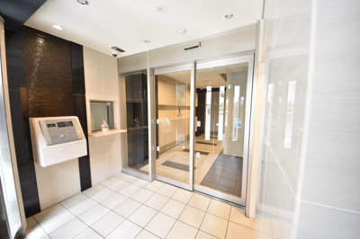 【エントランス】 | LEGESTA神戸ガーデンパレス