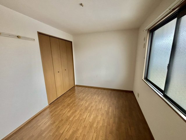 ハイカムールエレガンスの洋室