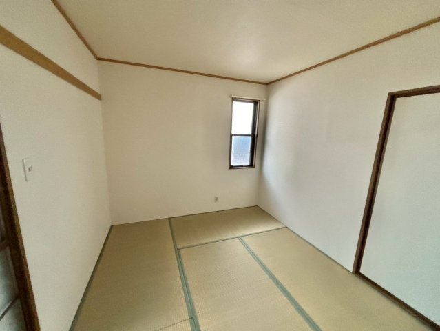 ハイカムールエレガンスの和室