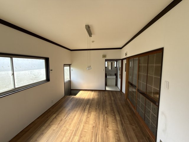夢前町古知之庄貸家の居間・リビング