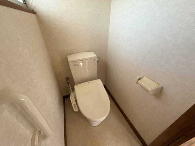 夢前町古知之庄貸家のトイレ