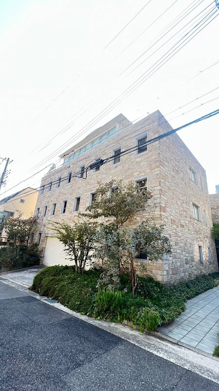 神戸市中央区熊内町４丁目の賃貸マンションの外観