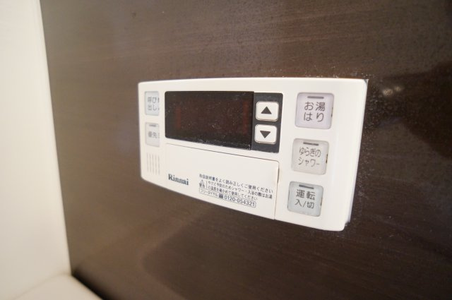 メゾン法蓮Ａの浴室