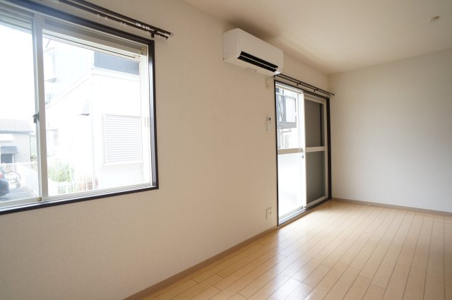 メゾン法蓮Ａの居間・リビング