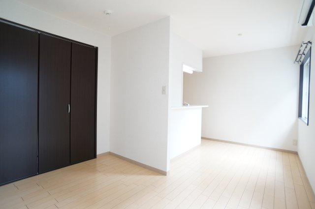 メゾン法蓮Ａの居間・リビング