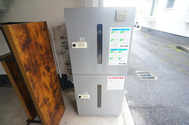 メゾン法蓮Ａのエントランス