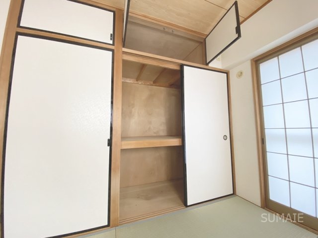 カサグランデ大宮の収納|押入れ収納！