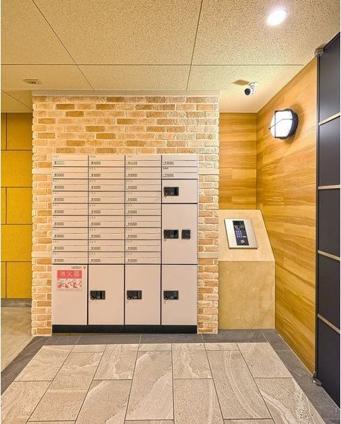 Casa Lucia(カーサルチア)のエントランス