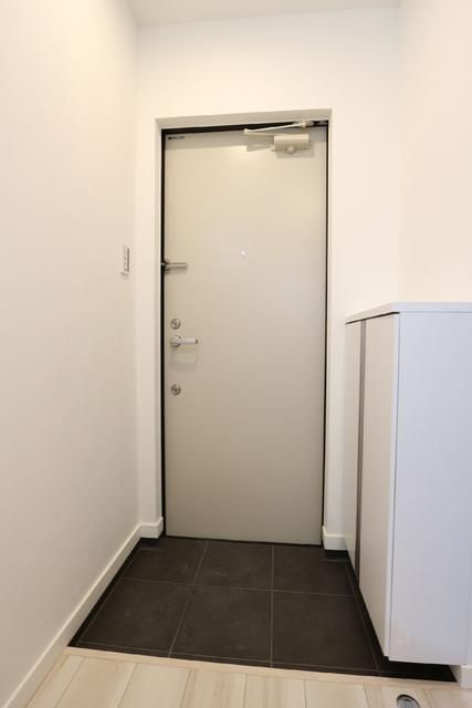 コモドスタイル大塚の玄関