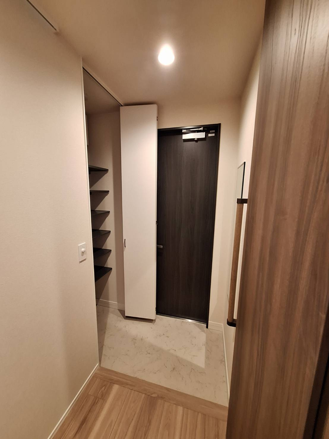 Ｌａ　Ｇｒａｃｉｅｕｓｅの玄関