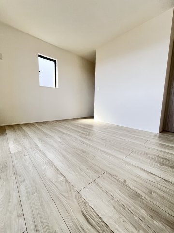 津市半田 第1 新築戸建【全2棟】の洋室|２階洋室：7.2帖