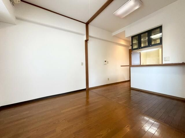 プレジール本郷ステーションプラザの居間・リビング