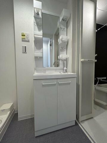 バズ西台Ⅲの洗面所