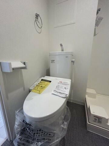 バズ西台Ⅲのトイレ