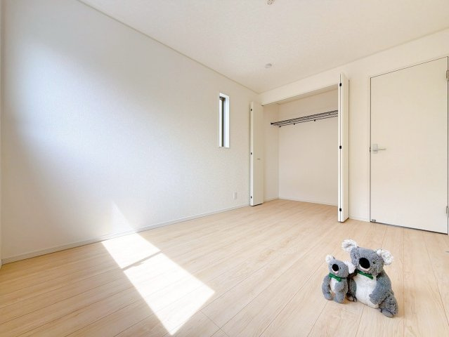 【洋室】 | 高崎市吉井町吉井川　新築住宅 | 「どんな家具を置こうかな」とワクワクする。じぶん好みのこだわりのお部屋にしてゆったりと寛げます。