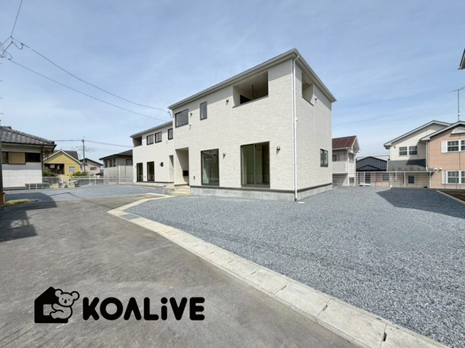 【外観】 | 高崎市吉井町吉井川　新築住宅 | 現地ご案内ツアー開催中！
見学ご予約はコアライブまでお気軽にお問い合わせ下さい！