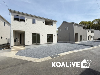 【外観】 | 高崎市吉井町吉井川　新築住宅 | 早朝やお仕事帰りのご見学にも対応致します！
KOALIVE （コアライブ）【0120-919-727】