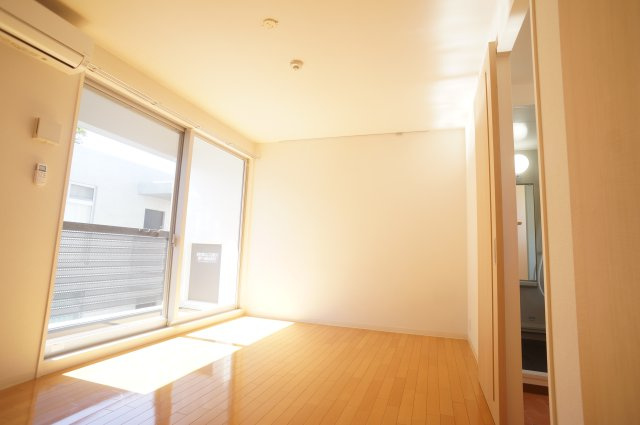 ＣＵＢＥ（キューブ）の居間・リビング