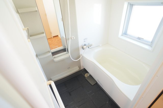 ＣＵＢＥ（キューブ）の浴室