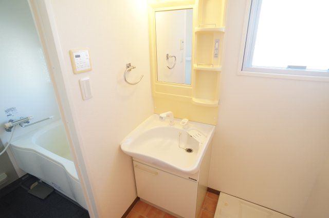 ＣＵＢＥ（キューブ）の洗面所