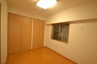 チェスターハウス本郷の寝室