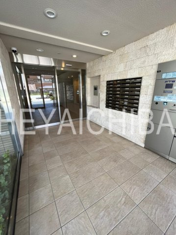 グランヴァン両国のロビー