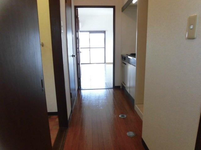 ロックフィル日ノ出の玄関|毎日通る玄関はこちらです