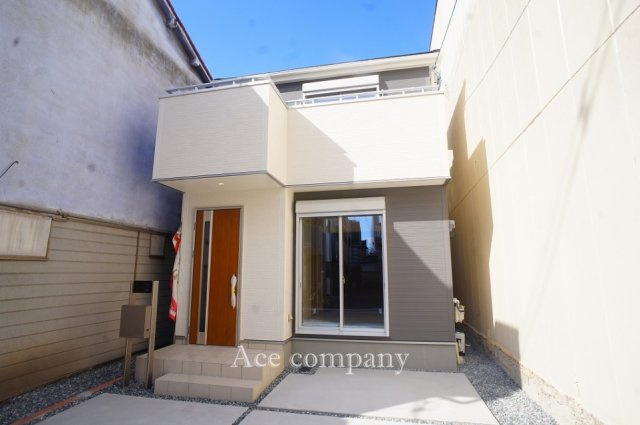 【外観】 | 生野区田島2丁目 | 【南向き☆並列駐車2台OK！控除や減税が優遇、長期優良住宅認定物件！省エネ仕様☆】ローン返済目安：月々約118060円（頭金0円、変動金利0.875％、返済期間40年、ボーナス払い無しで試算しています