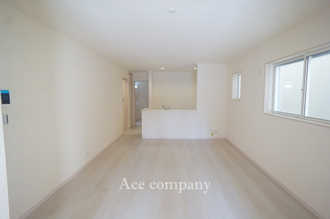 【居間・リビング】 | 生野区田島2丁目 | 【LDK：16帖】