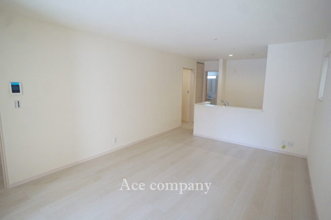 【居間・リビング】 | 生野区田島2丁目 | 【LDK：16帖】