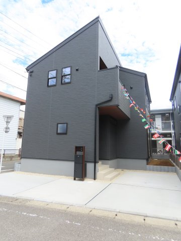 坂戸市泉町新築戸建