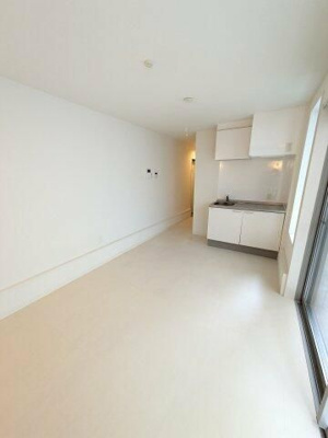 【寝室】 | ベイルーム横浜鶴見Ⅱ