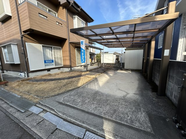 土橋１丁目　の駐車場