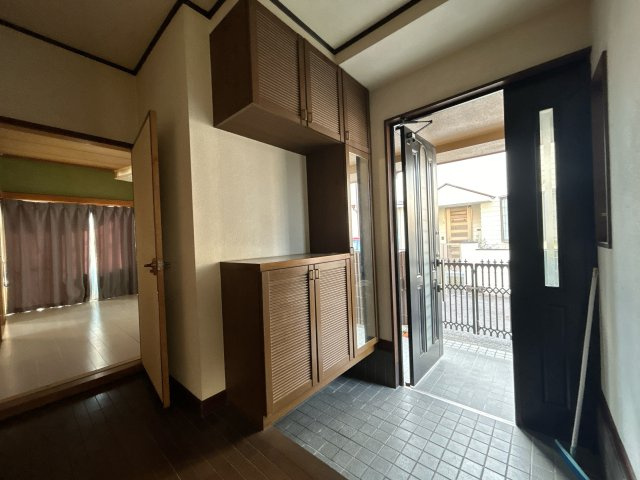 土橋１丁目　の玄関