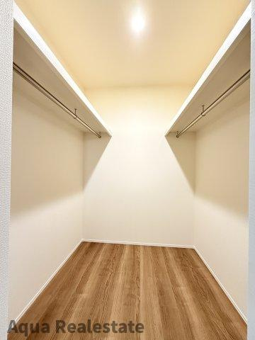 丸亀市三条町の新築一戸建の収納|小物を収納するのに便利です
