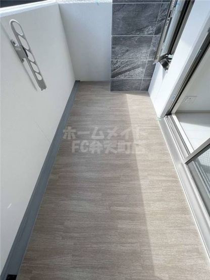 【バルコニー】 | エステムコート大阪・弁天町 | 陽当たり良好なバルコニーです