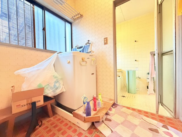 【南守谷駅13分！】守谷市本町中古物件の脱衣所